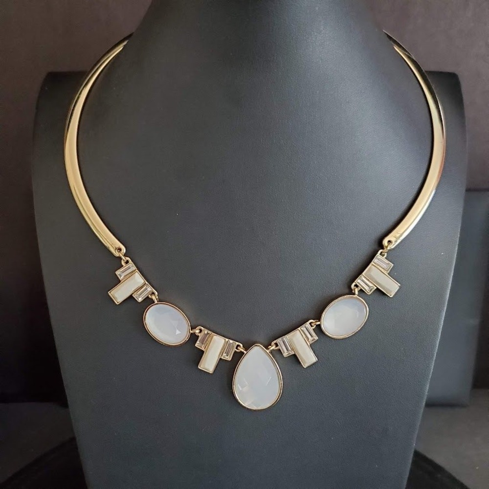 White House Black Market Gold‎ Tone White Stone Collar Statement Necklace WHBM